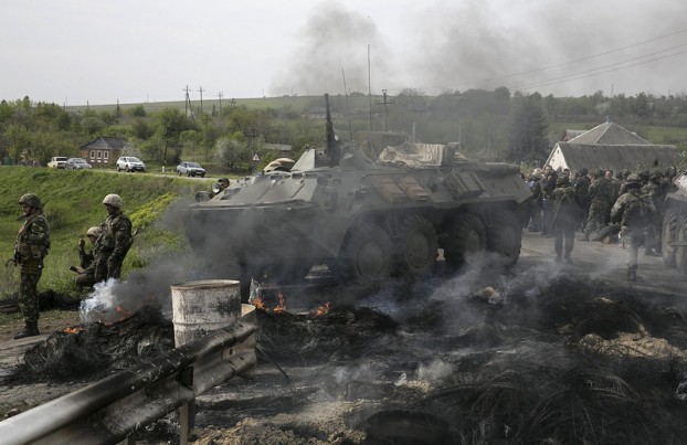 Для захвата посёлка Ямполь украинские силовики применяют штурмовую авиацию и танки